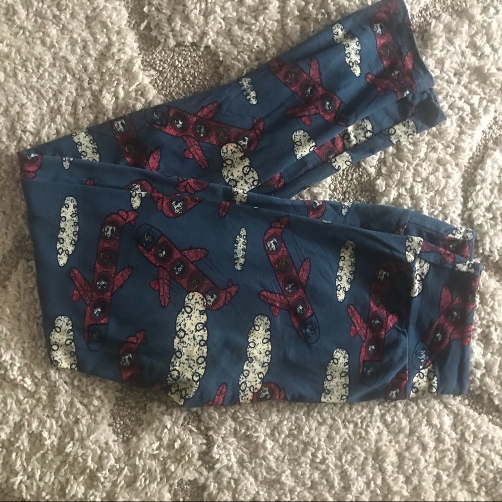 LuLaRoe OS Airplane Leggings